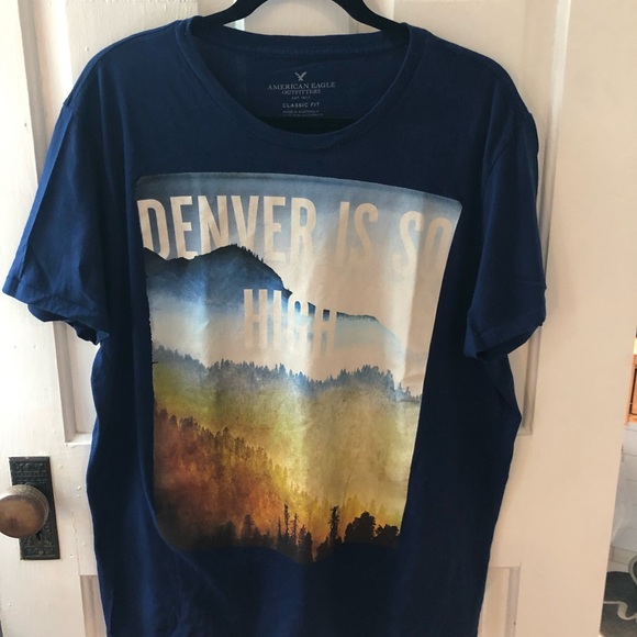 American Eagle Outfitters Other - “ Denver is SO high” men’s American Eagle t-shirt!